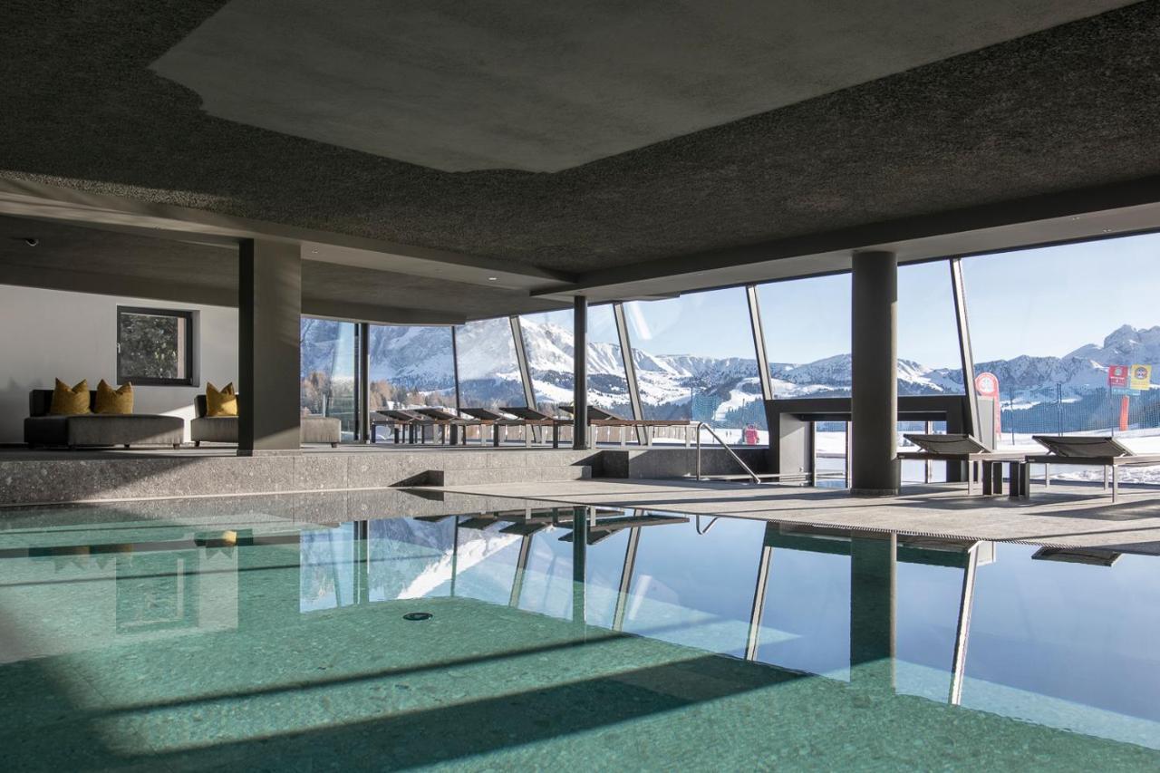 Sporthotel Sonne Alpe Di Siusi Exterior photo
